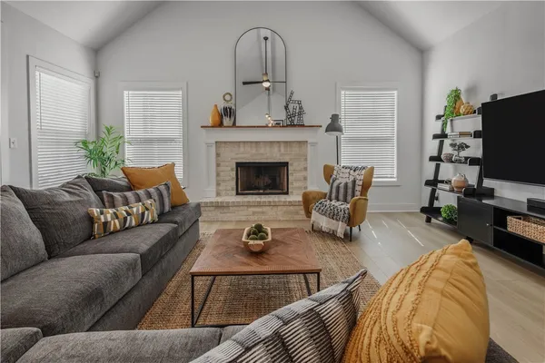 $635,000 | 1920 Cottonwood Terrace, College Station, TX 77845