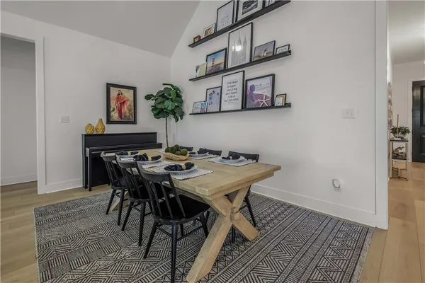 $635,000 | 1920 Cottonwood Terrace, College Station, TX 77845