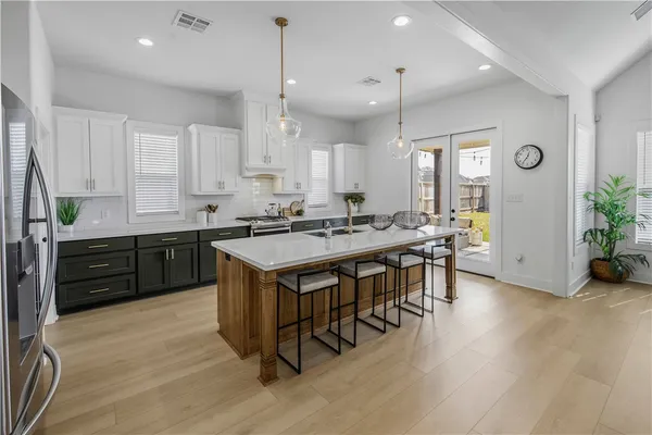 $635,000 | 1920 Cottonwood Terrace, College Station, TX 77845