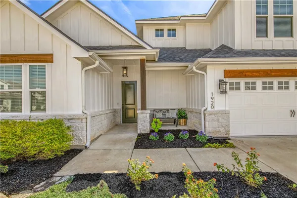 $635,000 | 1920 Cottonwood Terrace, College Station, TX 77845