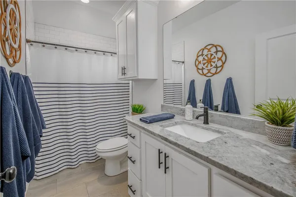 $635,000 | 1920 Cottonwood Terrace, College Station, TX 77845