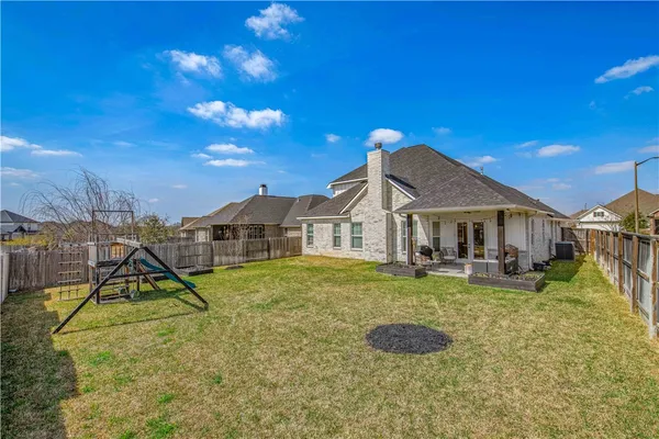 $635,000 | 1920 Cottonwood Terrace, College Station, TX 77845
