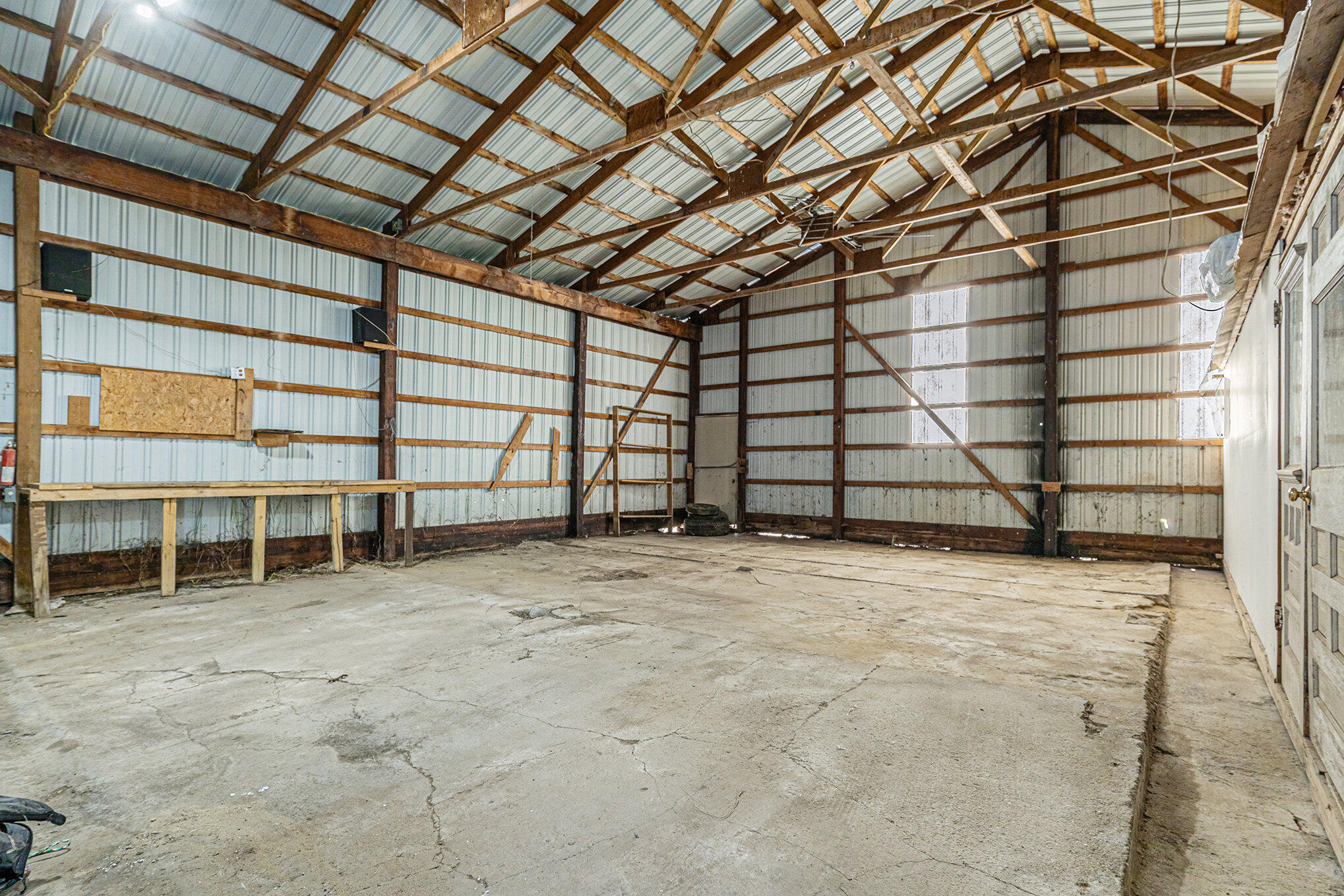 7463 Garfield Road Middleton, MI 48856 - Photo 21 of 27 024_garfield-40