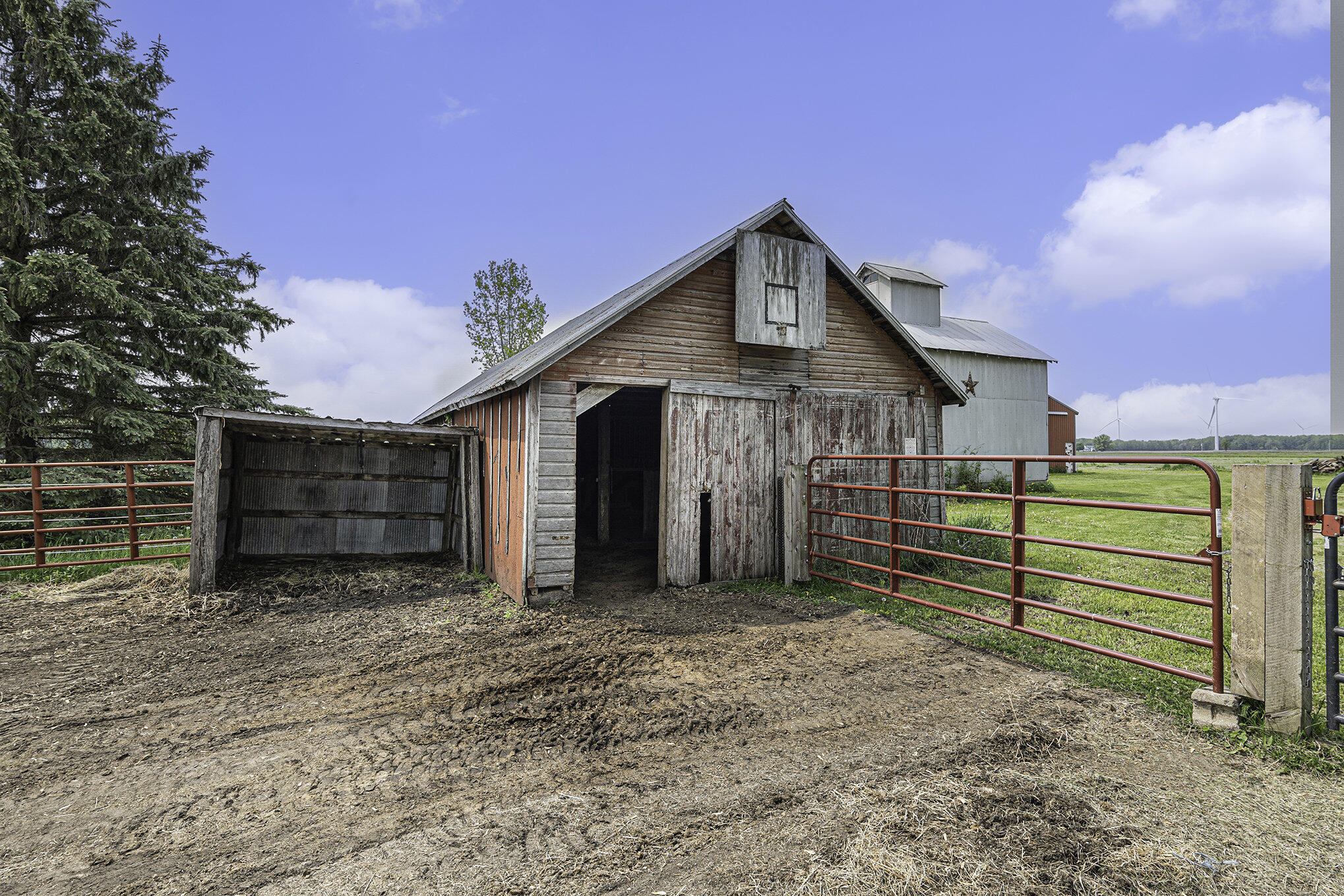 7463 Garfield Road Middleton, MI 48856 - Photo 22 of 27 025_garfield-39