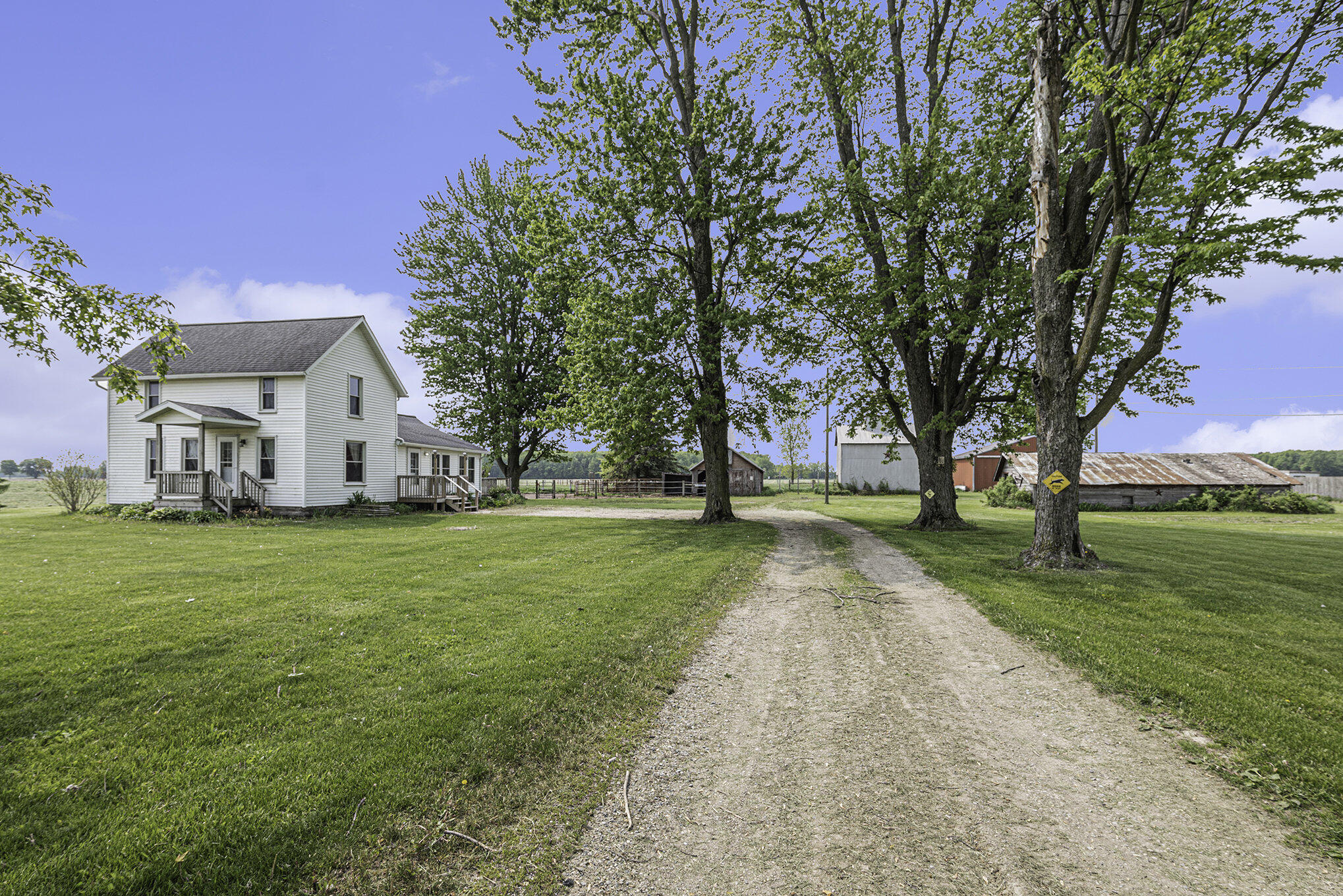 7463 Garfield Road Middleton, MI 48856 - Photo 3 of 27 003_garfield-33