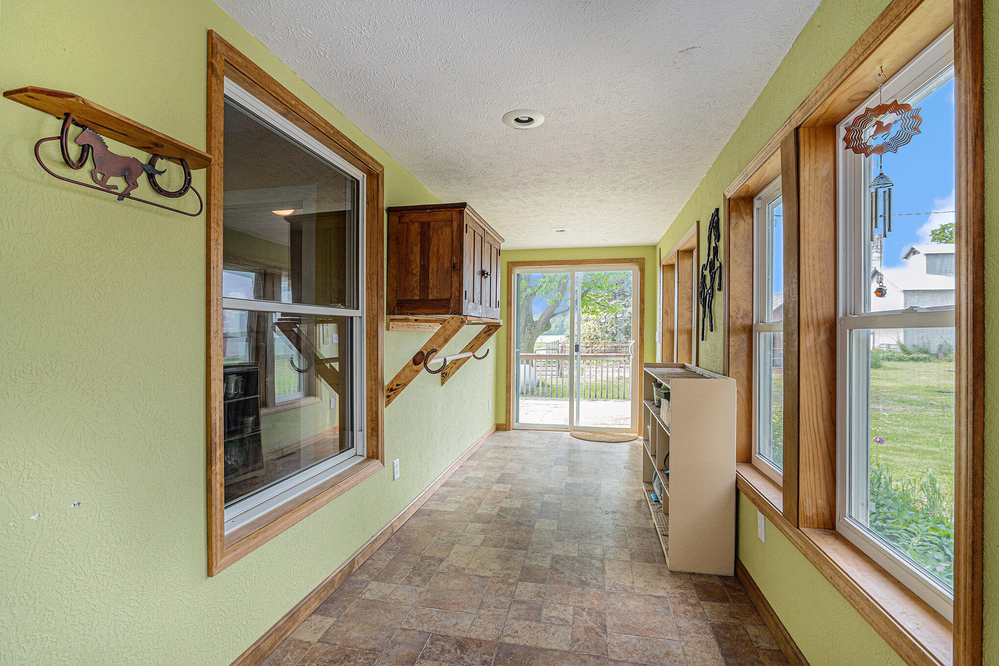 7463 Garfield Road Middleton, MI 48856 - Photo 4 of 27 005_garfield-01