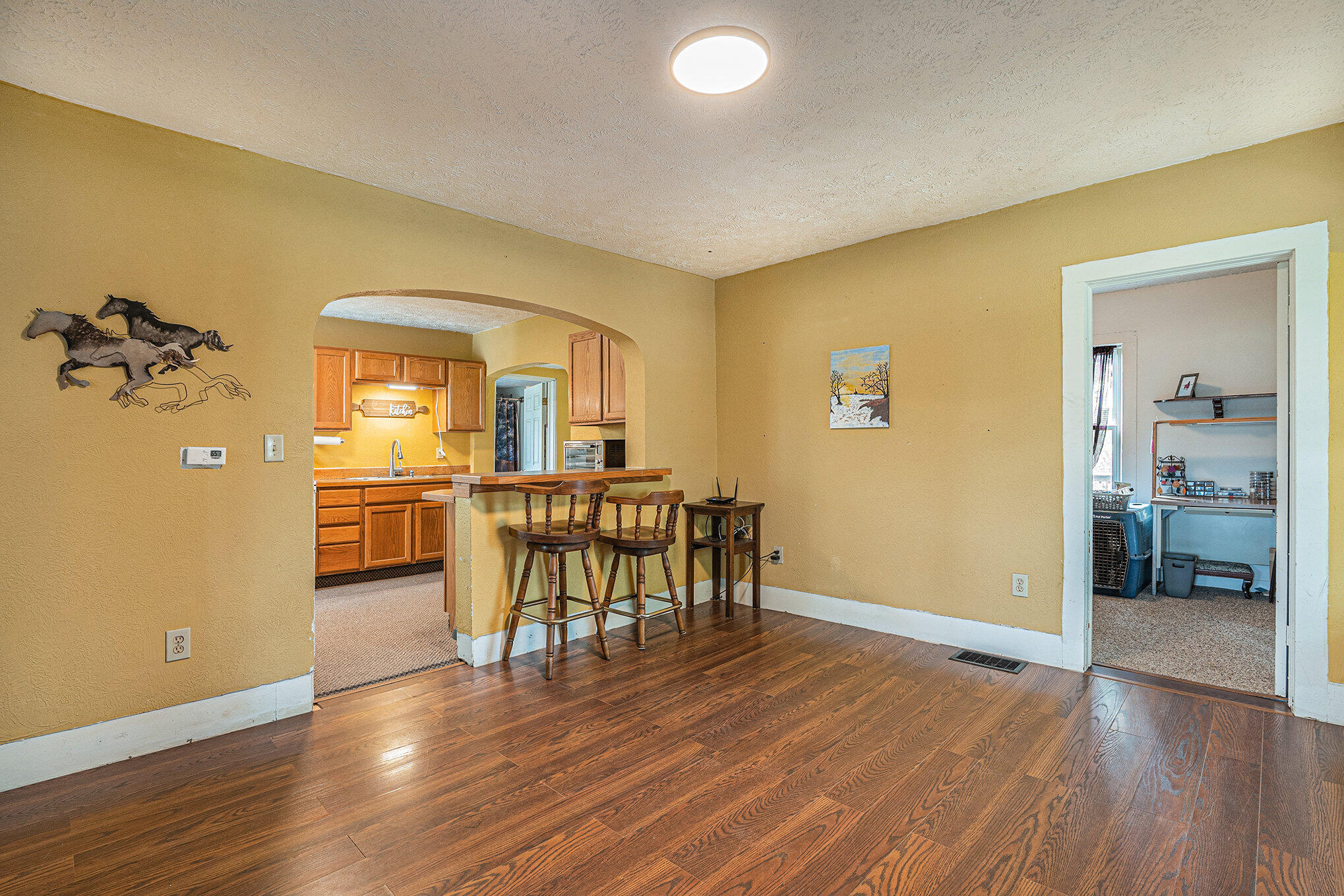 7463 Garfield Road Middleton, MI 48856 - Photo 5 of 27 004_garfield-09
