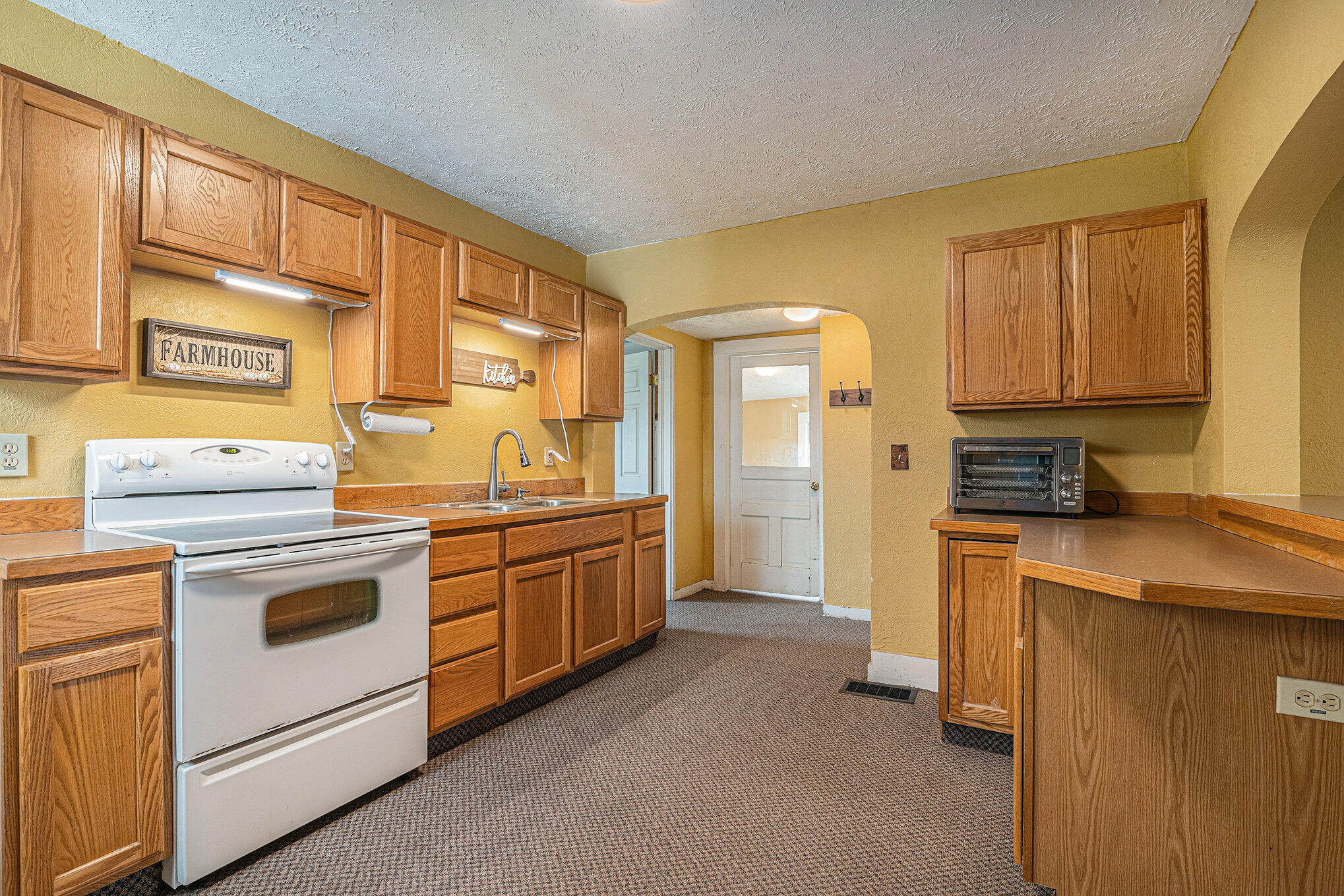 7463 Garfield Road Middleton, MI 48856 - Photo 9 of 27 010_garfield-13