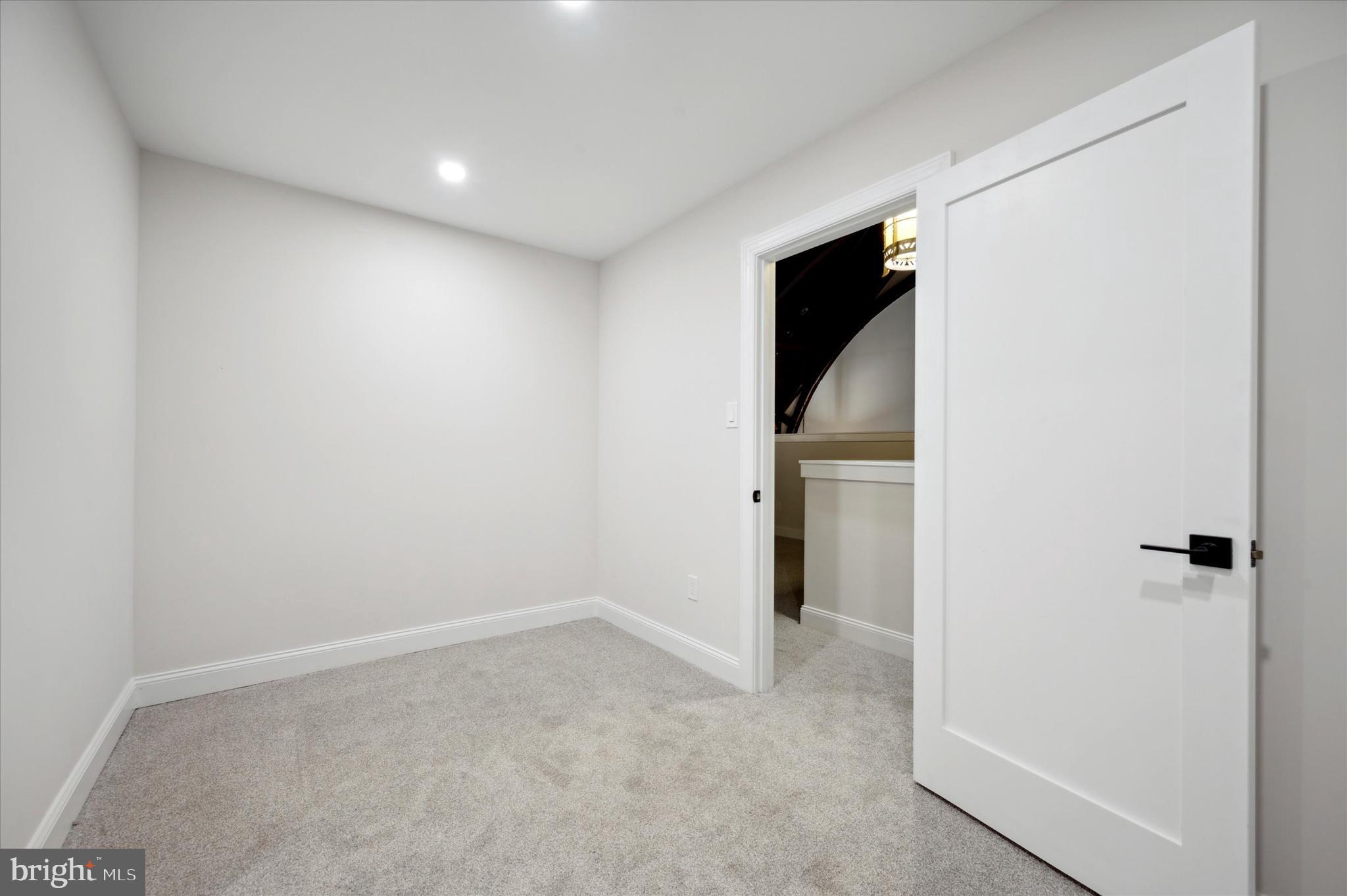 430 York Road, Unit 2 Jenkintown, PA 19046 - Photo 20 of 28