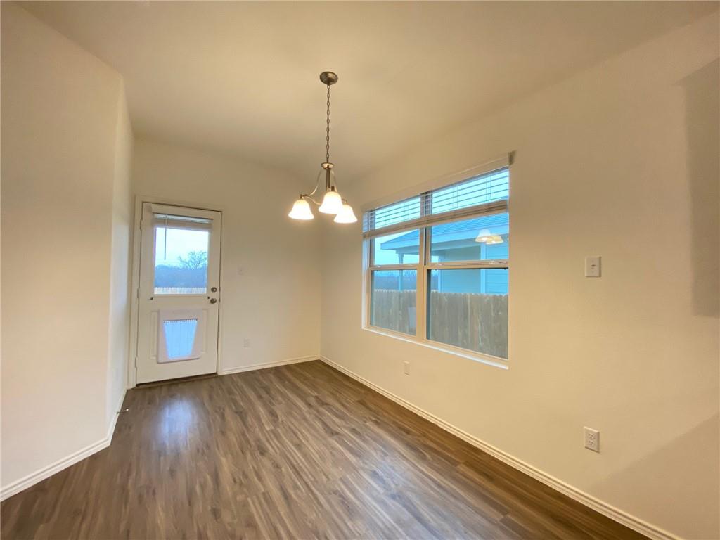 529 Greatest Gift Way Jarrell, TX 76537 - Photo 10 of 22