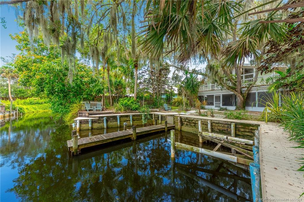 615 Southwest Rustic Circle Stuart, FL 34997 - Photo 7 of 19 Gallery Image 7