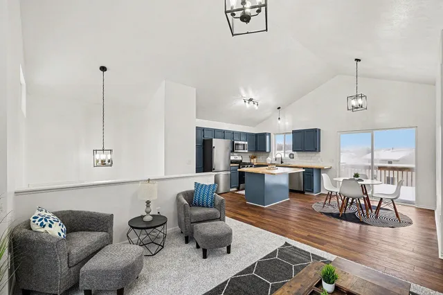 $335,000 | 330 Pioneer Trail, Cedar Springs, MI 49319