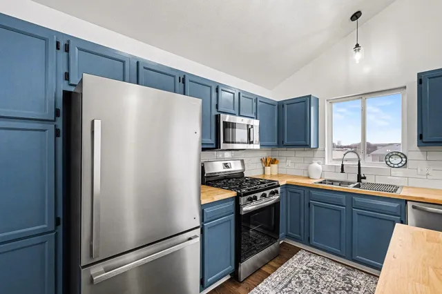 $335,000 | 330 Pioneer Trail, Cedar Springs, MI 49319