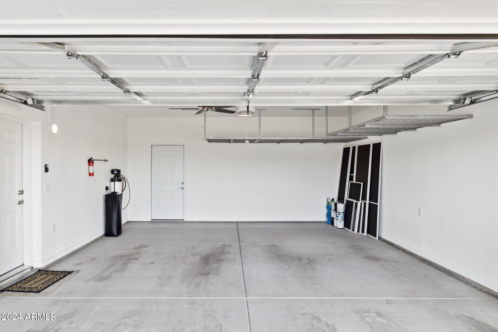 3301 South Goldfield Road, Unit 6041 Apache Junction, AZ 85119 - Photo 25 of 57 24-web-or-mls-3301-s-goldfield-rd-6041