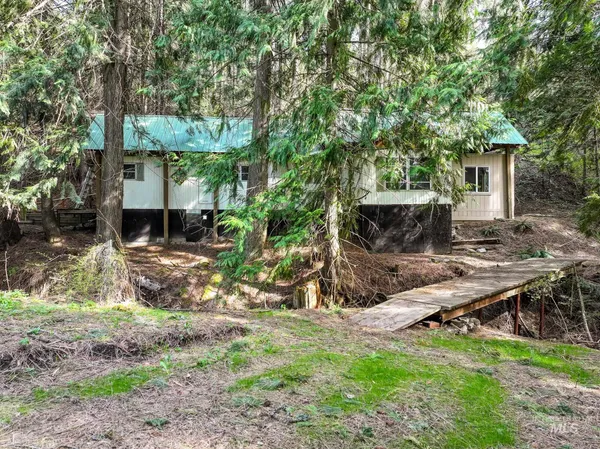 $298,500 | 1206 Idlers Rest Road, Moscow, ID 83843