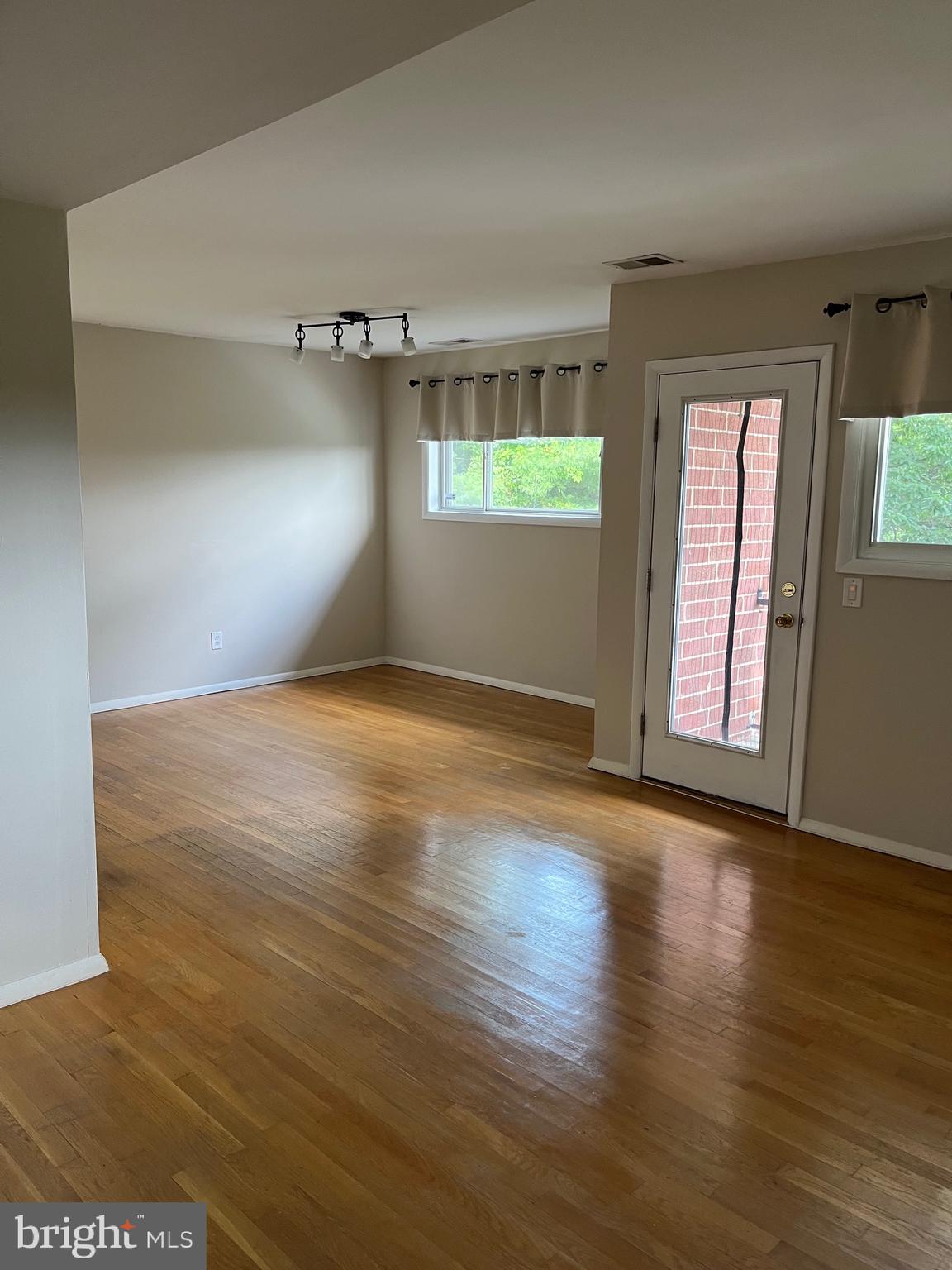 521 Epsom Road, Unit 2C Towson, MD 21286 - Photo 7 of 11