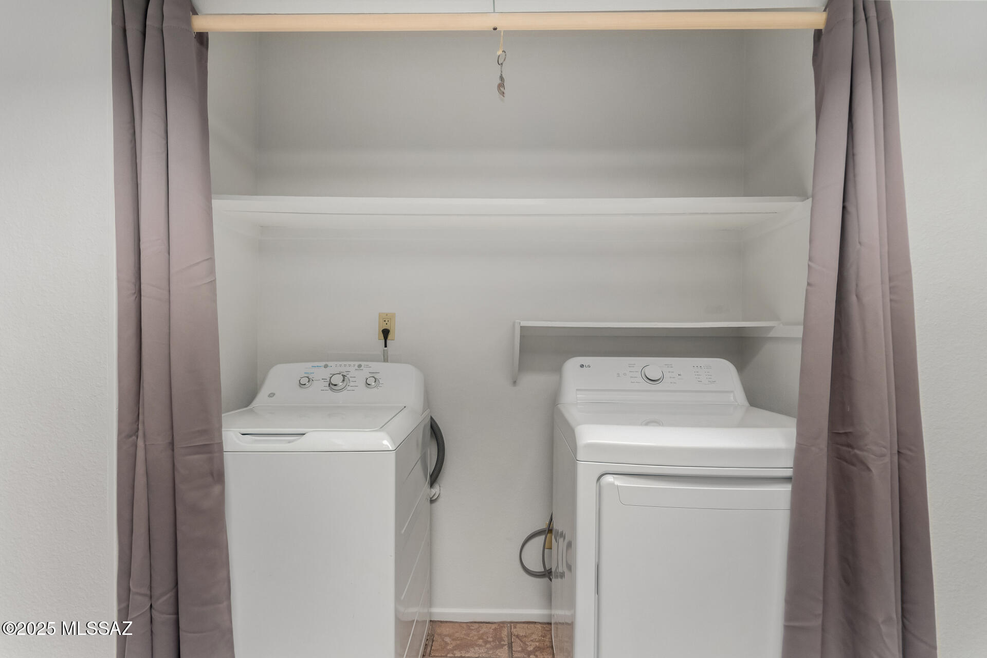 1949 North Swan Road, Unit 25 Tucson, AZ 85712 - Photo 21 of 44 Gallery Image 21