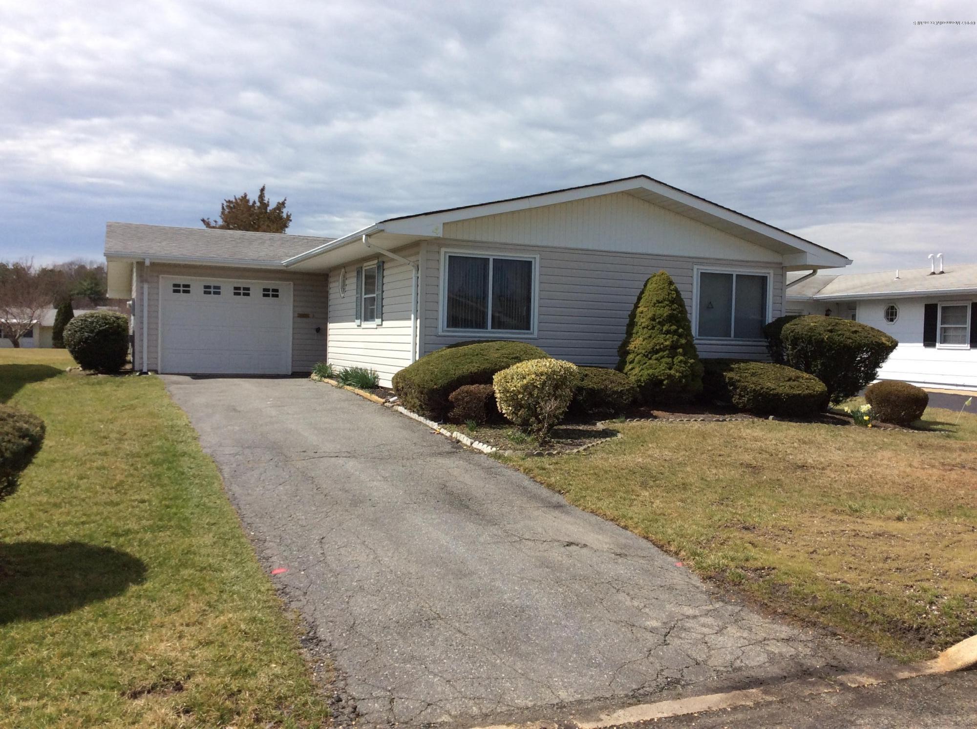 4 Lamb Road Brick, NJ 08724 - Photo 1 of 20 IMG_0683
