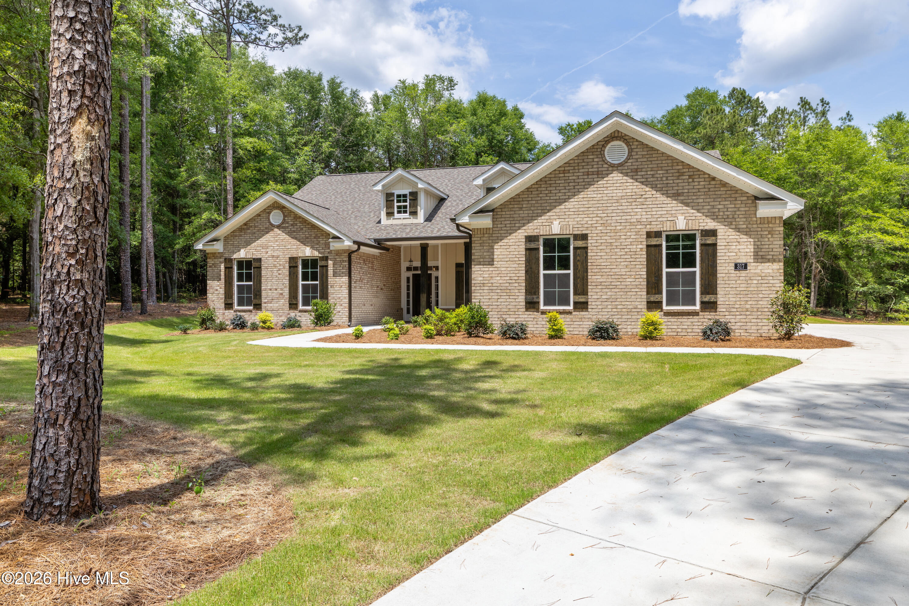 317 Merrifield Court Aiken, SC 29803 - Photo 5 of 78 498A9534