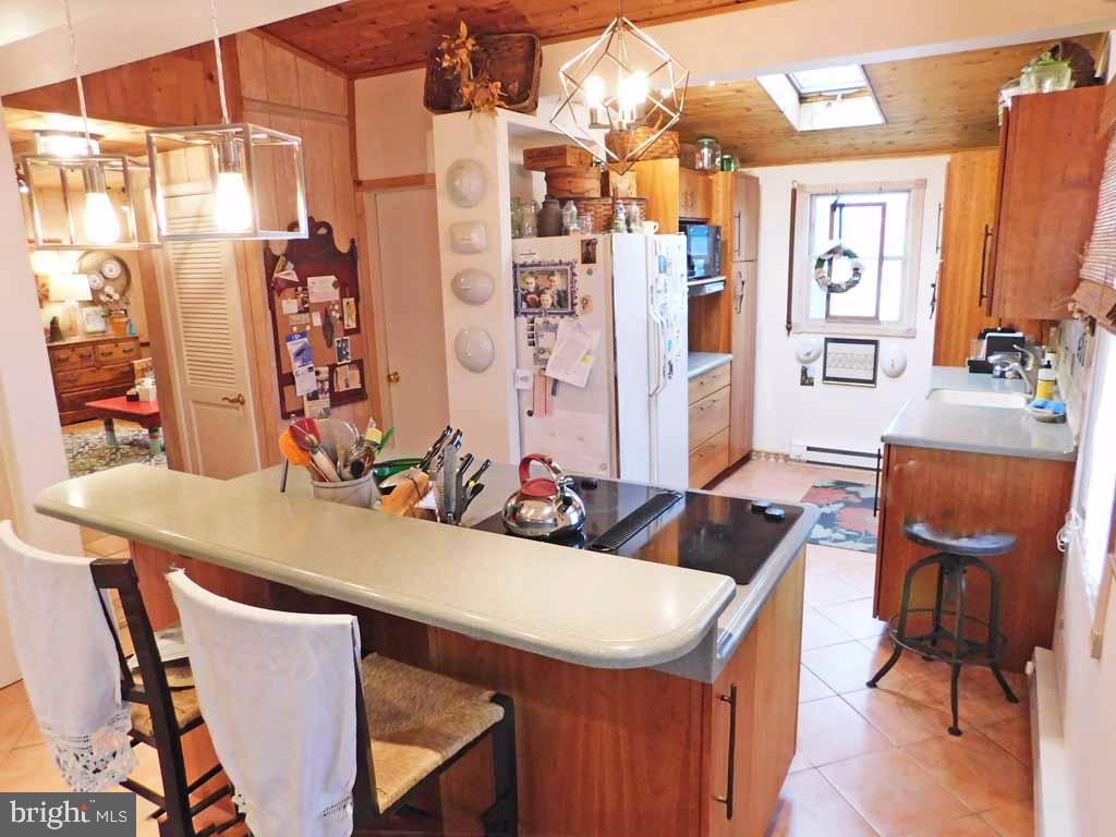 171 Belair Road Warminster, PA 18974 - Photo 8 of 36