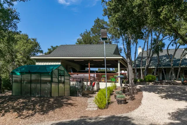 $1,495,000 | 21900 Parrott Ranch Road, Carmel Valley, CA 93924