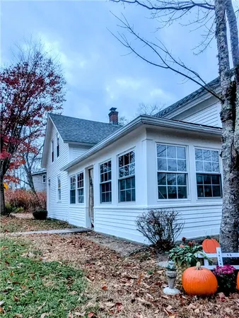 $2,500 | 55 Hopkins Hollow Road, Coventry, RI 02827