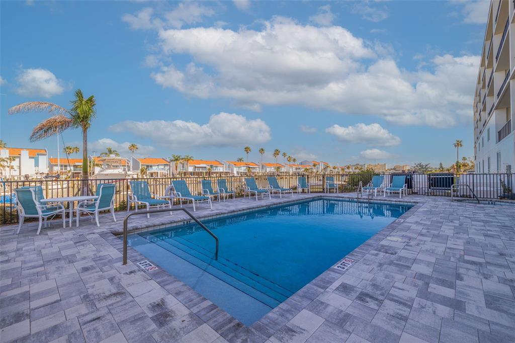 400 150th Avenue, Unit 307 Madeira Beach, FL 33708 - Photo 34 of 60