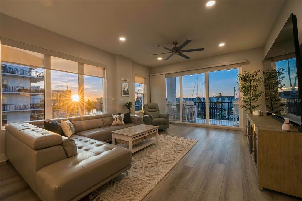 400 150th Avenue, Unit 307 Madeira Beach, FL 33708 - Photo 5 of 60