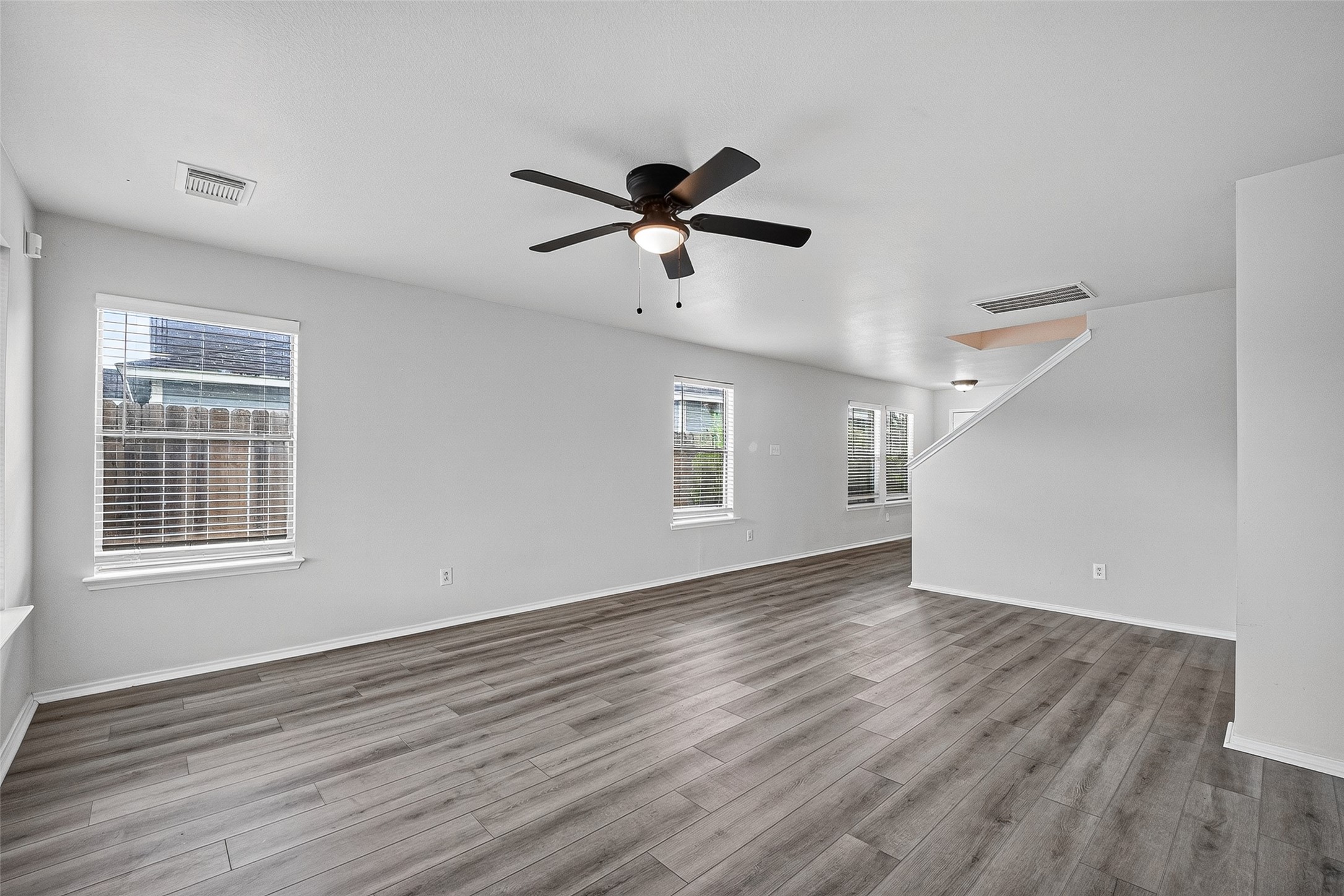 4119 Carmel Ridge Way Pasadena, TX 77503 - Photo 15 of 31