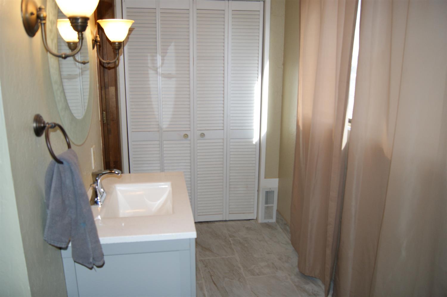 2502 Reed Lane Medford, OR 97501 - Photo 12 of 21 Additional Photo