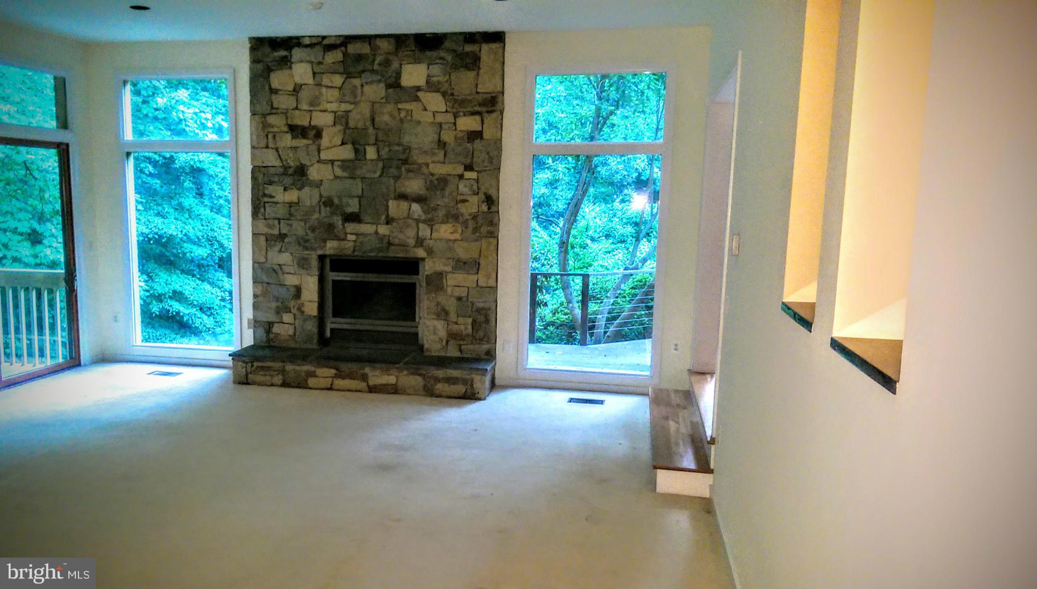 818 Nethercliffe Hall Road Great Falls, VA 22066 - Photo 17 of 17 Interior (General)