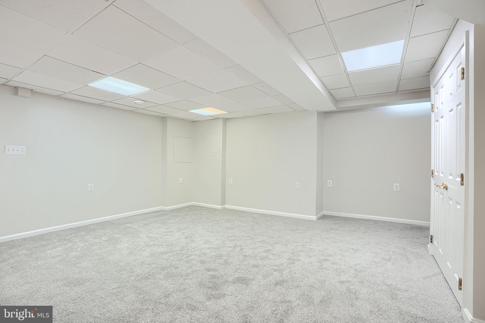 9018 Gardenia Road Baltimore, MD 21236 - Photo 38 of 47 an empty room with an entryway