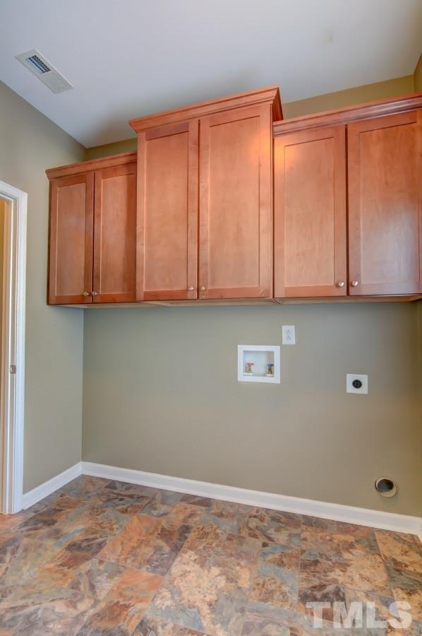 3807 Amandcroft Way Raleigh, NC 27616 - Photo 11 of 25 Gallery Image 11
