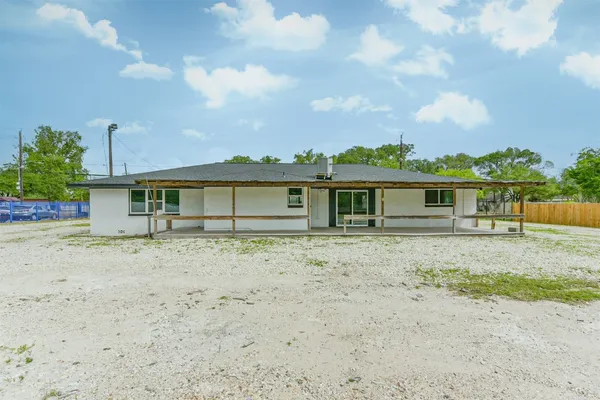 $3,500 | 9030 Almeda Genoa Road, Houston, TX 77075