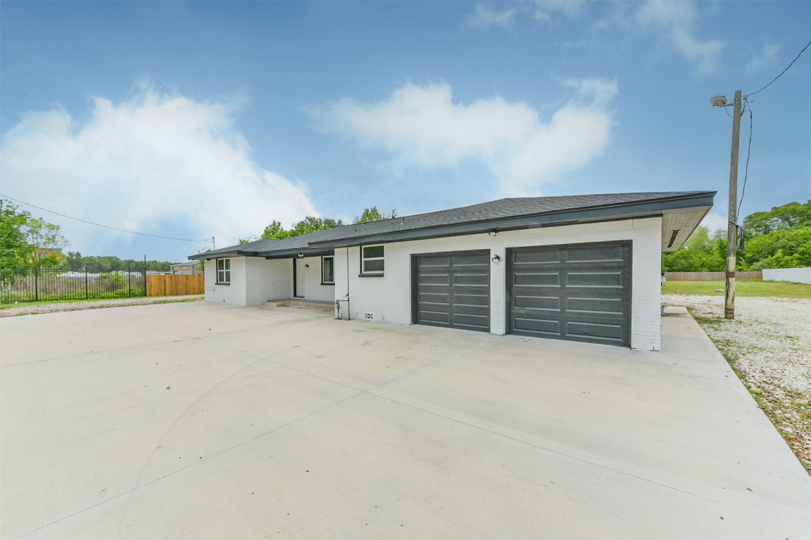 9030 Almeda Genoa Road Houston, TX 77075 - Photo 16 of 16