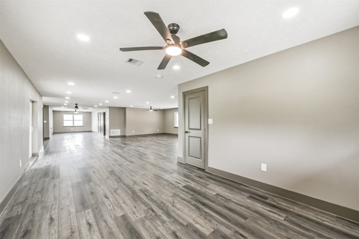 9030 Almeda Genoa Road Houston, TX 77075 - Photo 6 of 16