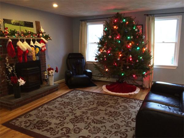 2 Hollis Road Danvers, MA 01923 - Photo 4 of 18 Gallery Image 4