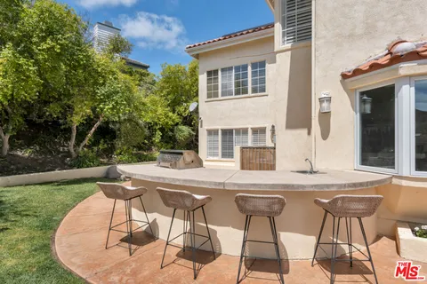 $2,300,000 | 2430 Ranchgrove Drive, Westlake Village, CA 91361