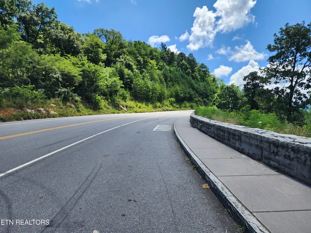 $99,900 | 1986 Carrs Creek Road, Townsend, TN 37882