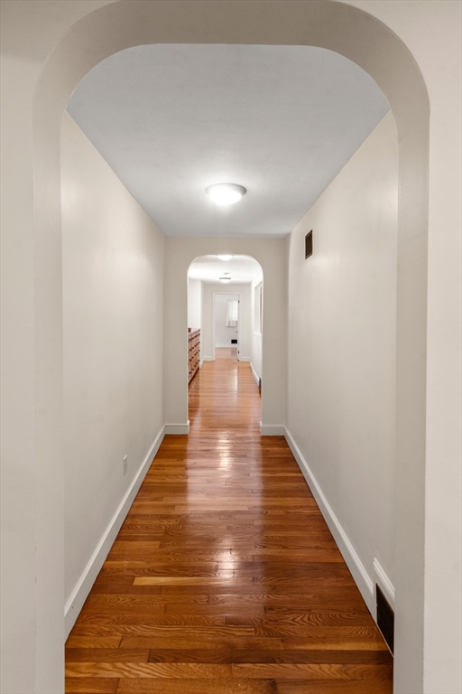 74 Oregon Road Ashland, MA 01721 - Photo 17 of 37