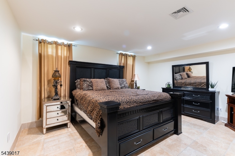 305 Green Road Sparta, NJ 07871 - Photo 37 of 41