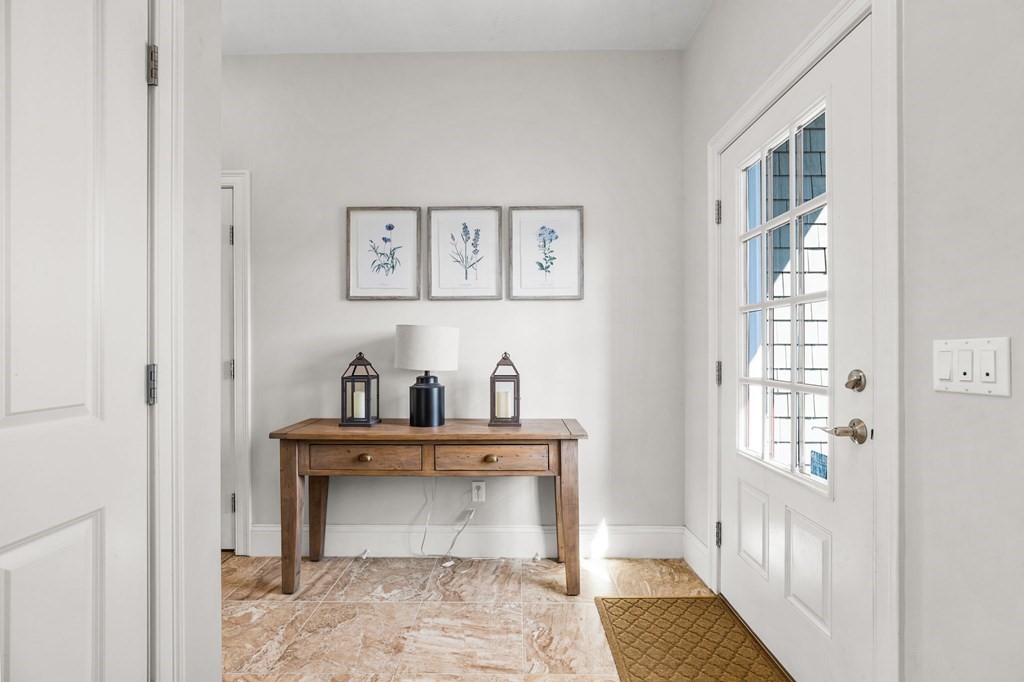 531 Holly Road Marshfield, MA 02050 - Photo 20 of 41