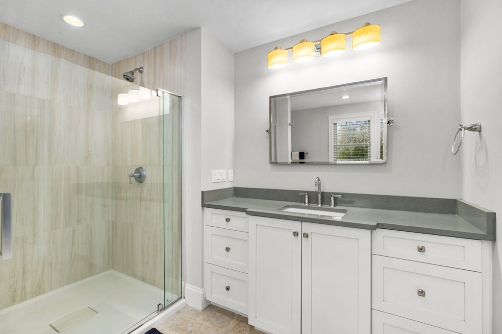 531 Holly Road Marshfield, MA 02050 - Photo 26 of 41