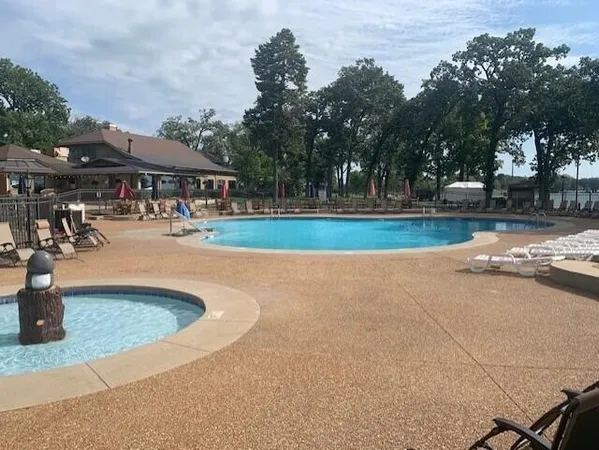 $45,000 | 2400 East Geneva, Unit 1001, Williams Bay, WI 53115