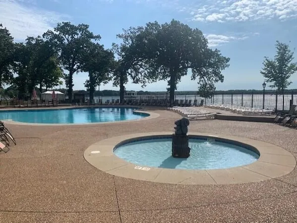$45,000 | 2400 East Geneva, Unit 1001, Williams Bay, WI 53115