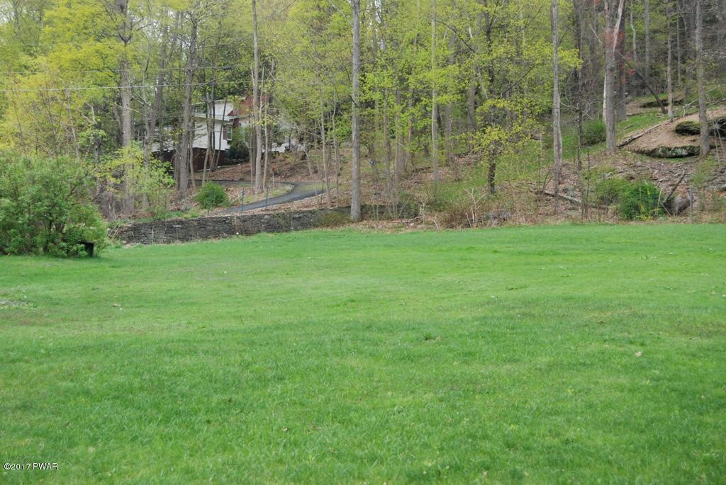 106 Roth Lane Canadensis, PA 18325 - Photo 12 of 16