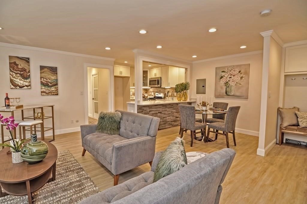 10 Juniper Street, Unit 38 Brookline, MA 02445 - Photo 2 of 4