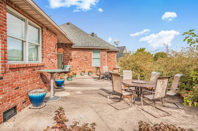 $595,000 | 2305 Golfside Drive, Lebanon, IN 46052