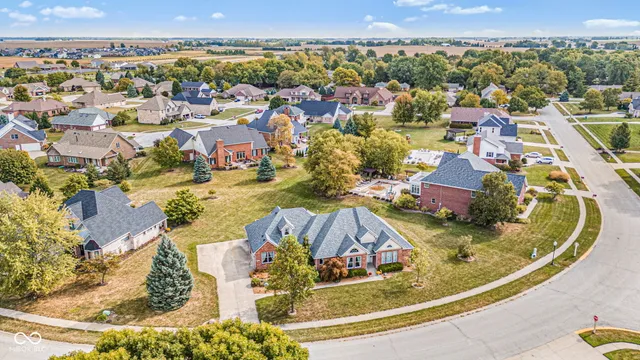 $595,000 | 2305 Golfside Drive, Lebanon, IN 46052