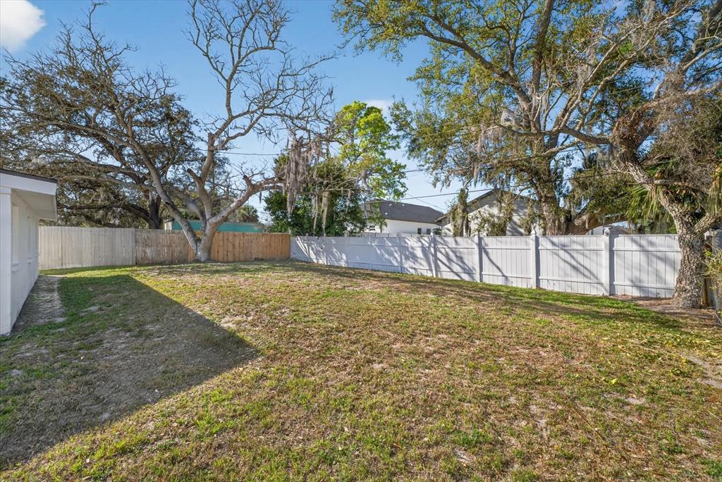 2175 20th Avenue Southwest Largo, FL 33774 - Photo 17 of 43